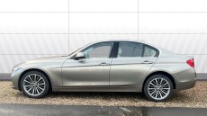 BMW 3 Series 330d xDrive Luxury 4dr Step Auto Diesel Saloon